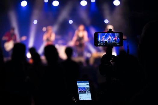 Lo combinación de eventos presenciales y virtuales son una realidad, y por varios años en ATP® Meetings Eventos Virtuales
